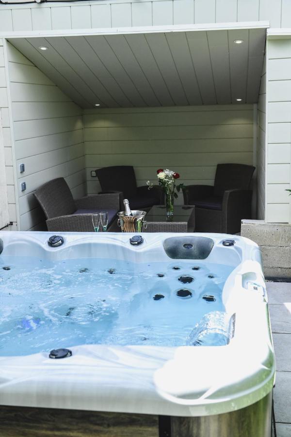 O Rethel Jacuzzi, Gite Ardennes Ngoại thất bức ảnh